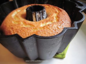 Homemade Cream Cheese Pound Cake
